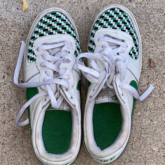 Nike Shoes - Nike White and Green Retro Sneakers